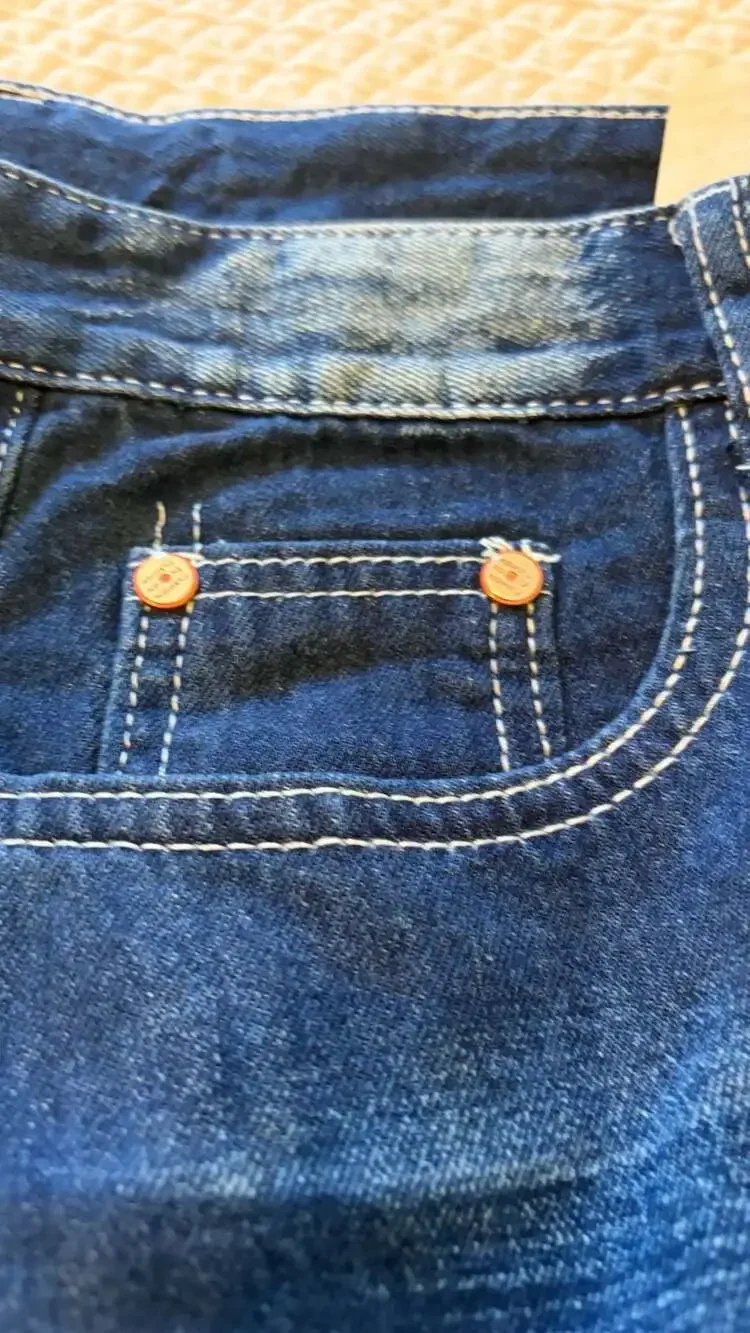 NWT JEANS Designed Men’s Distressed Denim Shorts Size 36 Dark Wash
